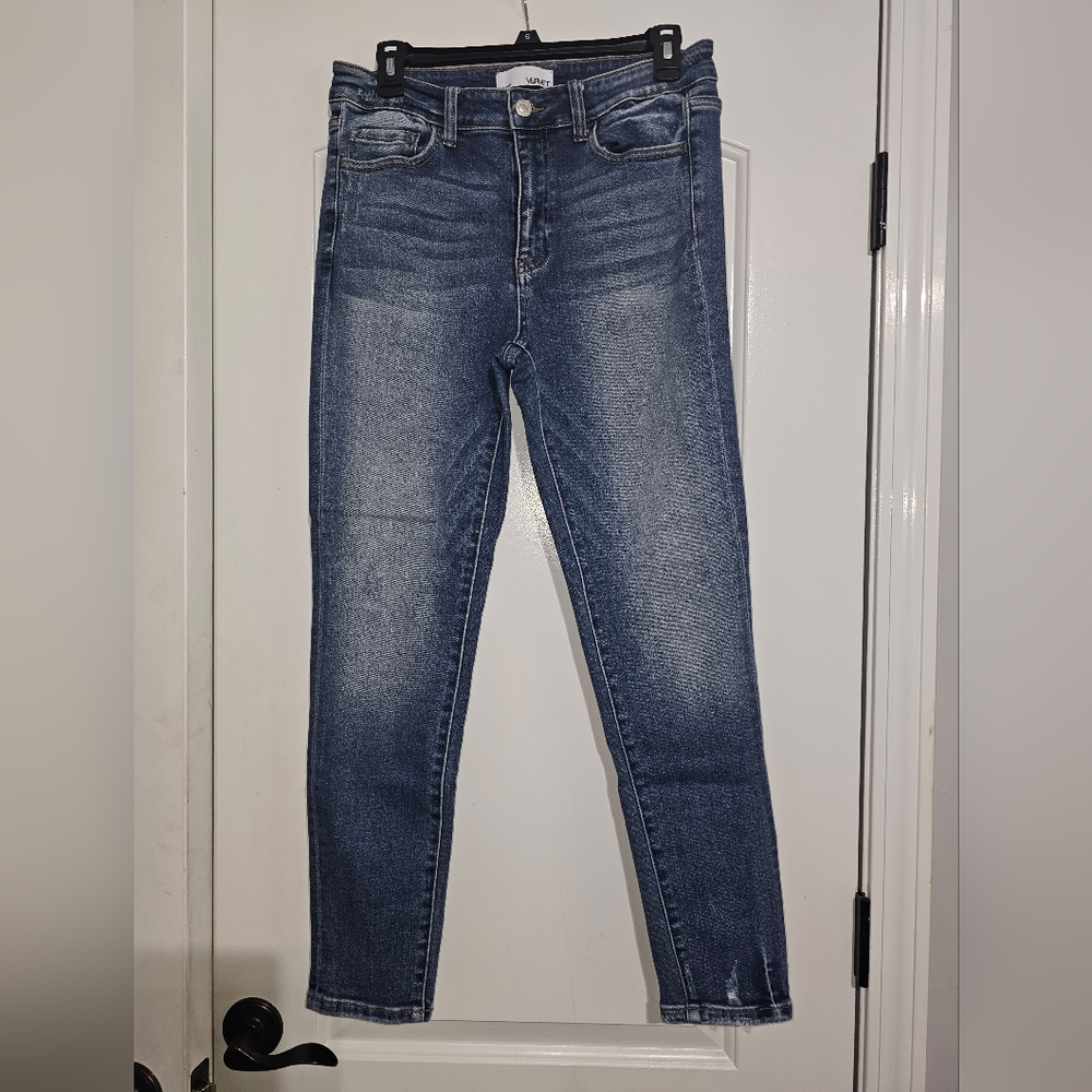 Vervet  womens jeans size 30